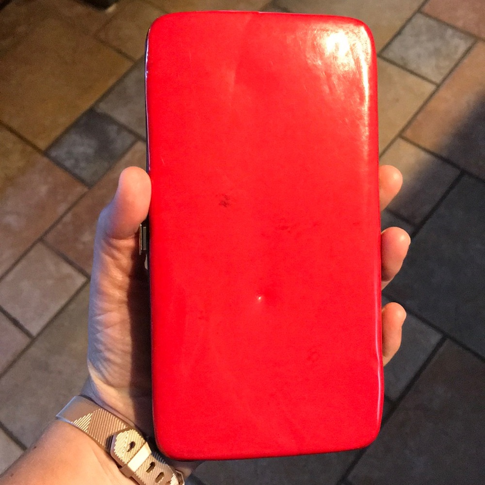Marilyn Monroe Black Wallet with Red Accent - Picture 5 of 5